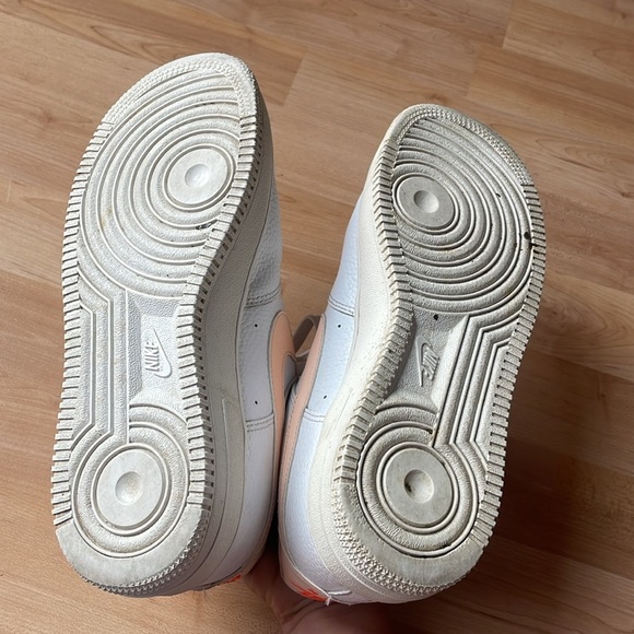 Nike Air Force 1 limited edition peach 2022 - Picture 6 of 9